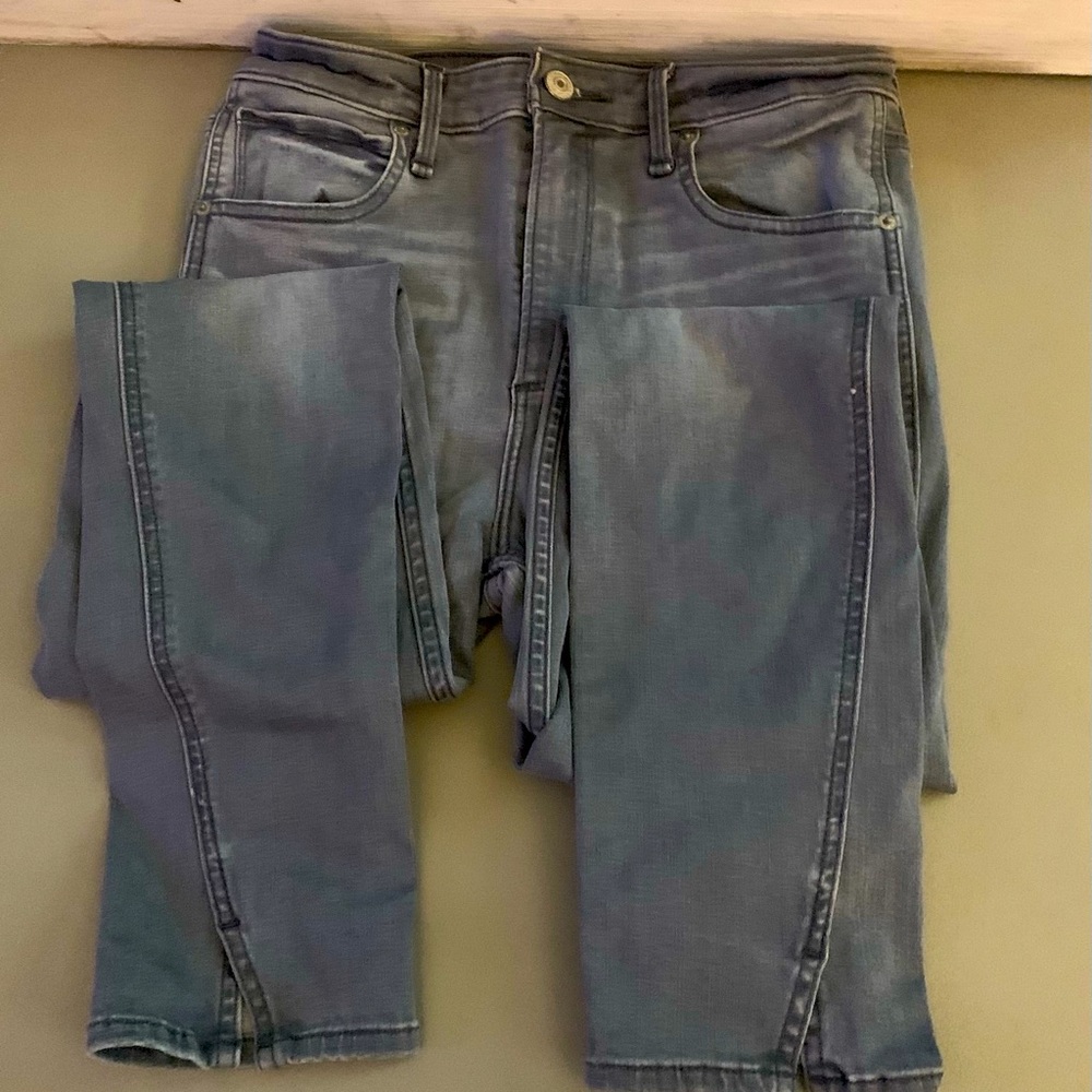 Abercrombie & Fitch Simone High Rise Ankle Jean